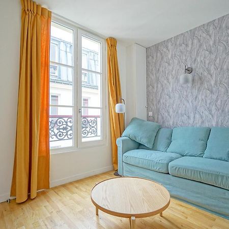Beautiful Bright Apartment Near The Marais パリ エクステリア 写真