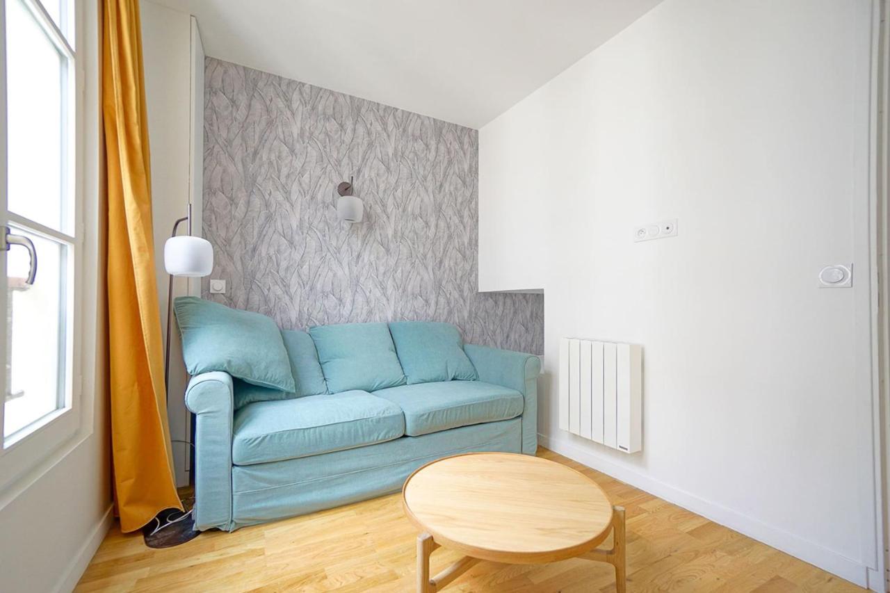 Beautiful Bright Apartment Near The Marais パリ エクステリア 写真