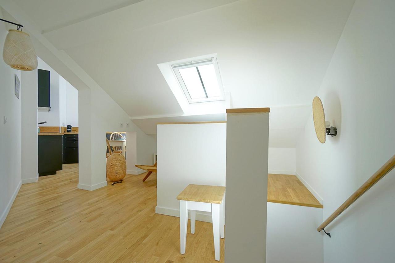 Beautiful Bright Apartment Near The Marais パリ エクステリア 写真